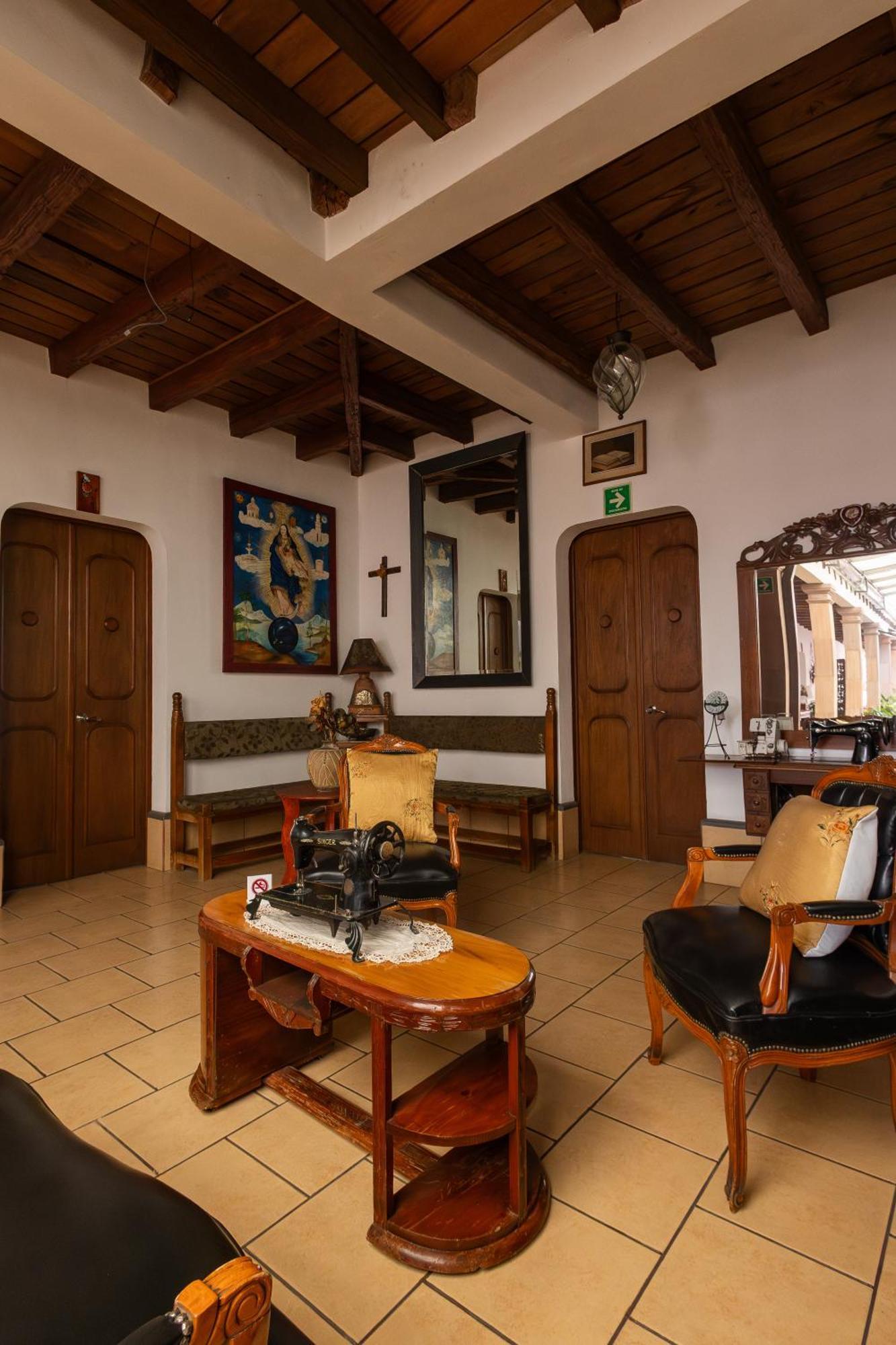 Hotel-Boutique La Casa De Los Recuerdos Zitácuaro Exterior foto